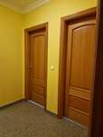 Porta / Portas em Madeira em bom estado (aduelas, guarnições incluído)