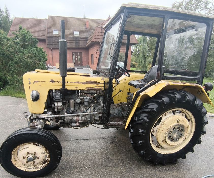 Ursus c330 ciągnik rolniczy sadowniczy