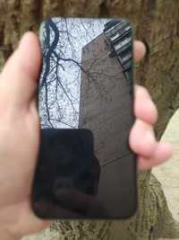 iPhone xs 64gb black состояние очень хорошее батарея новая 100%