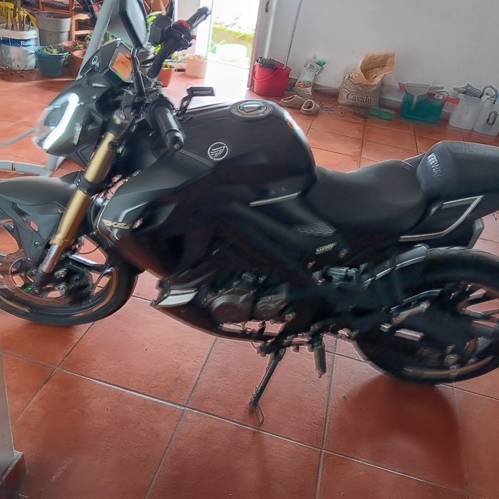 Mota Keeway  RKF 125 com 254 km
