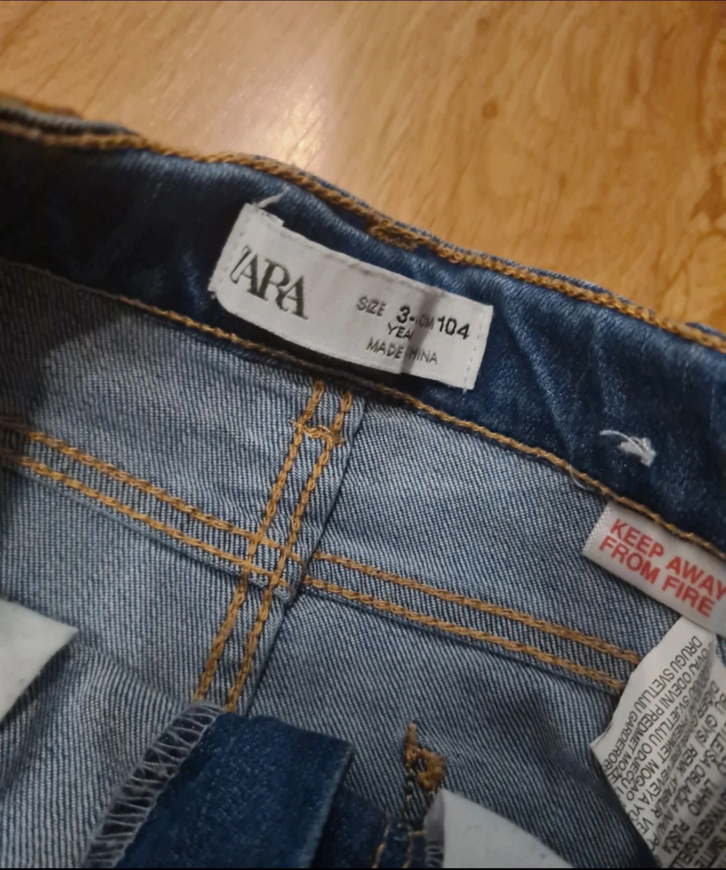 Spodnie jeansowe zara 104