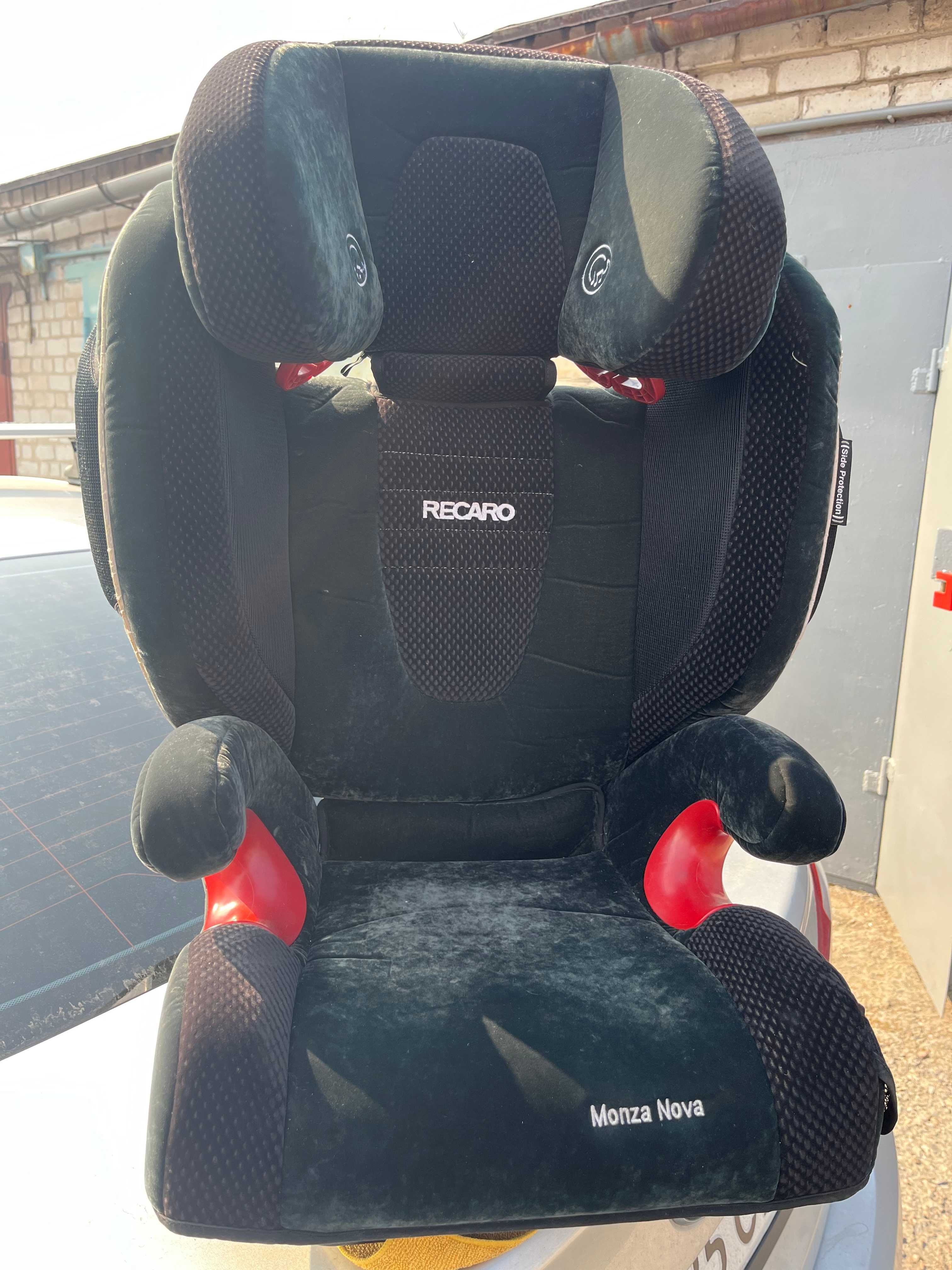 Автокрісло  Recaro Monza Nova  з  IsoFix