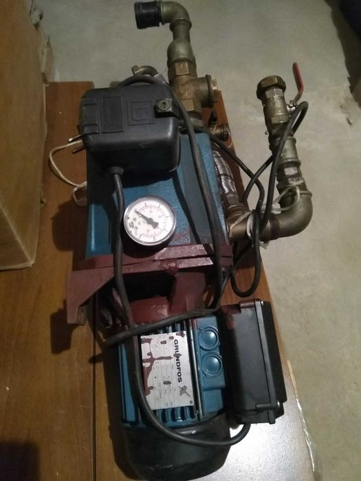 Grundfos - pompa hydroforowa jednofazowa ze zbiornikiem