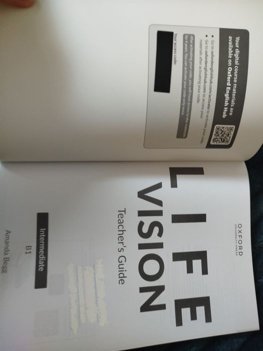 Life vision Teacher's guide with digital pack Intermediate B1