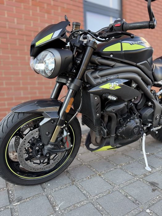 Triumph Speed Triple 1050 RS z Niemiec