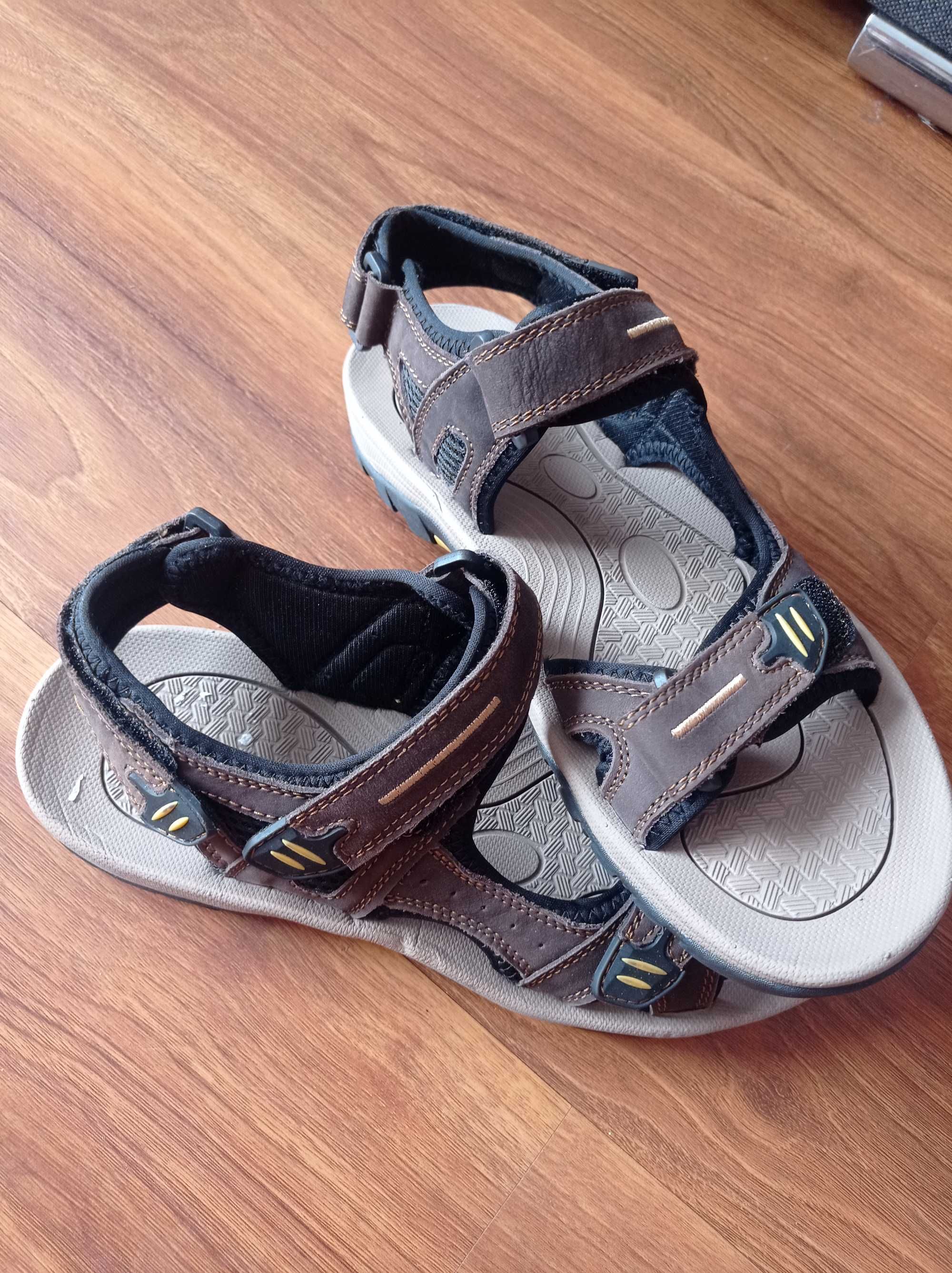 Sandaly meskie 42 nowe