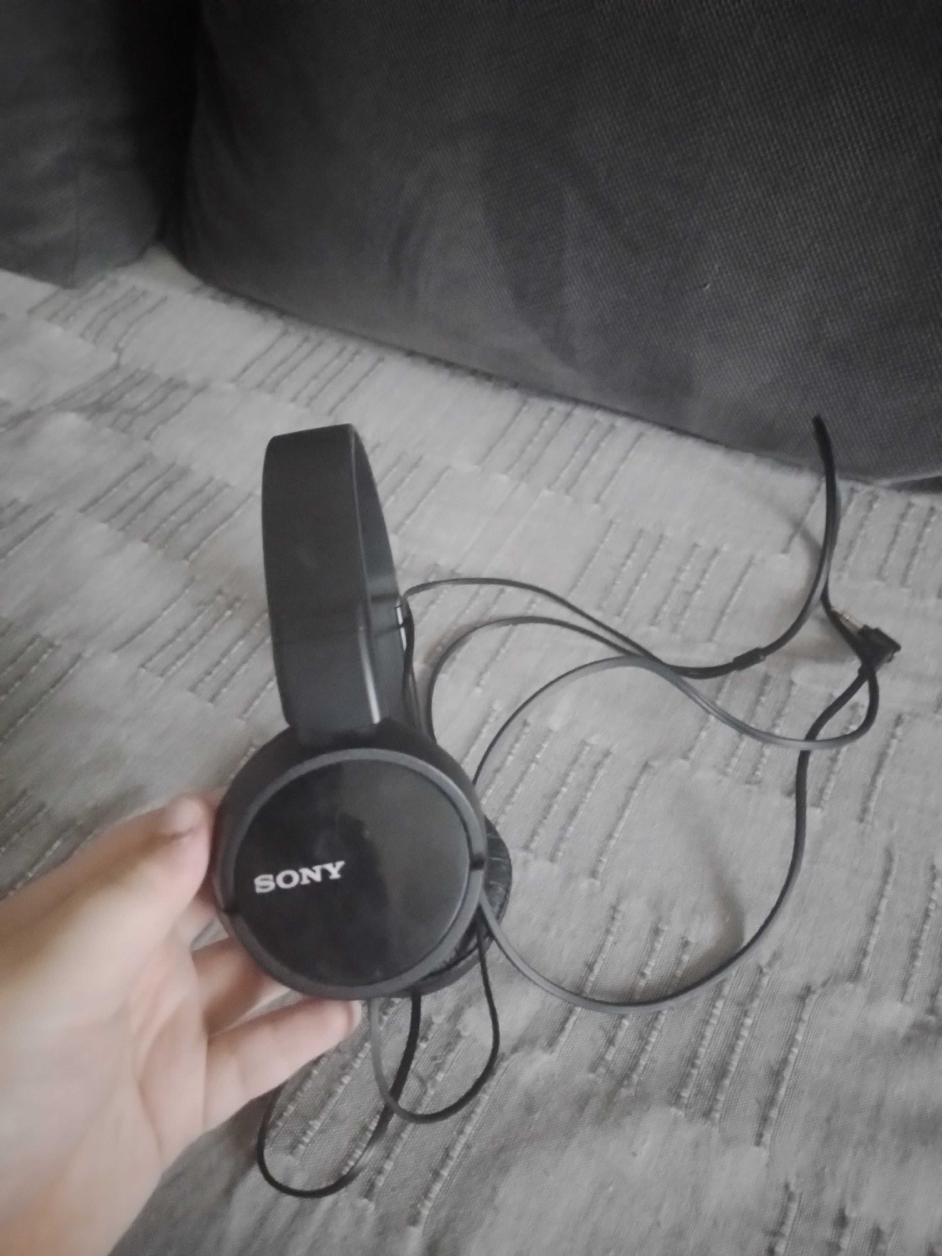Навушники Sony нові