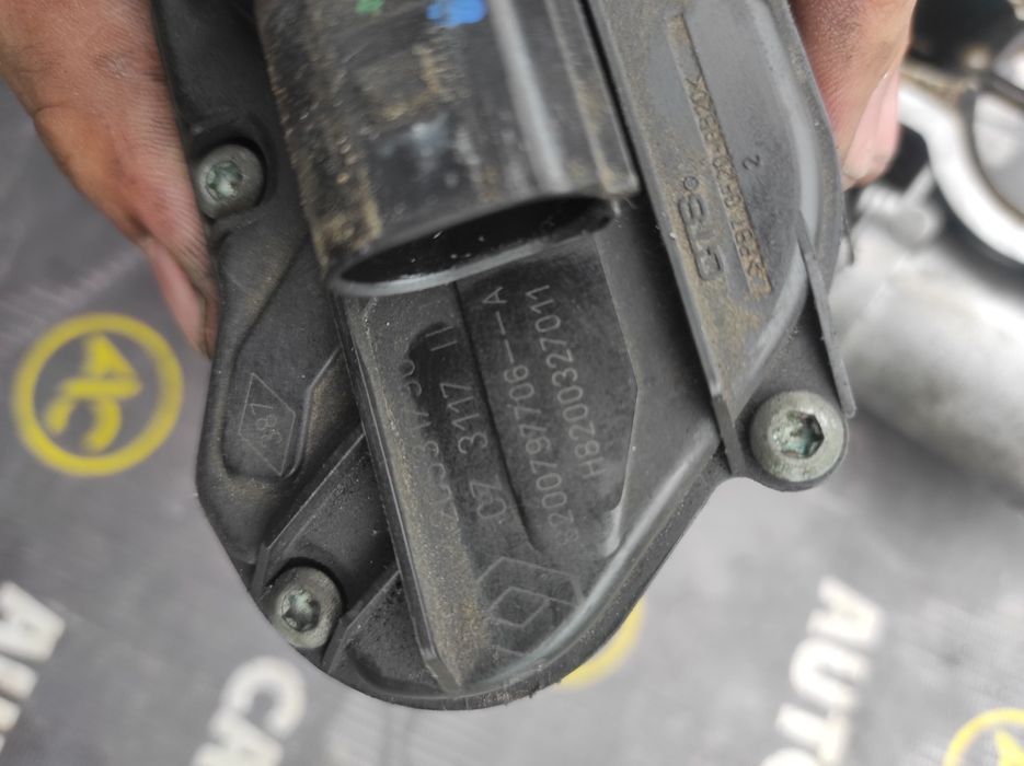 Клапан EGR ЕГР 2.0 Trafic Vivaro Primastar Laguna трафик виваро лагуна