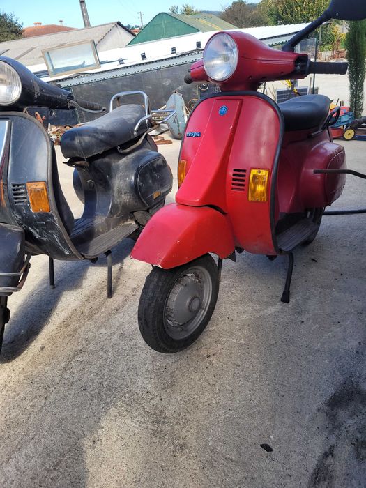 Piagio vespa motos