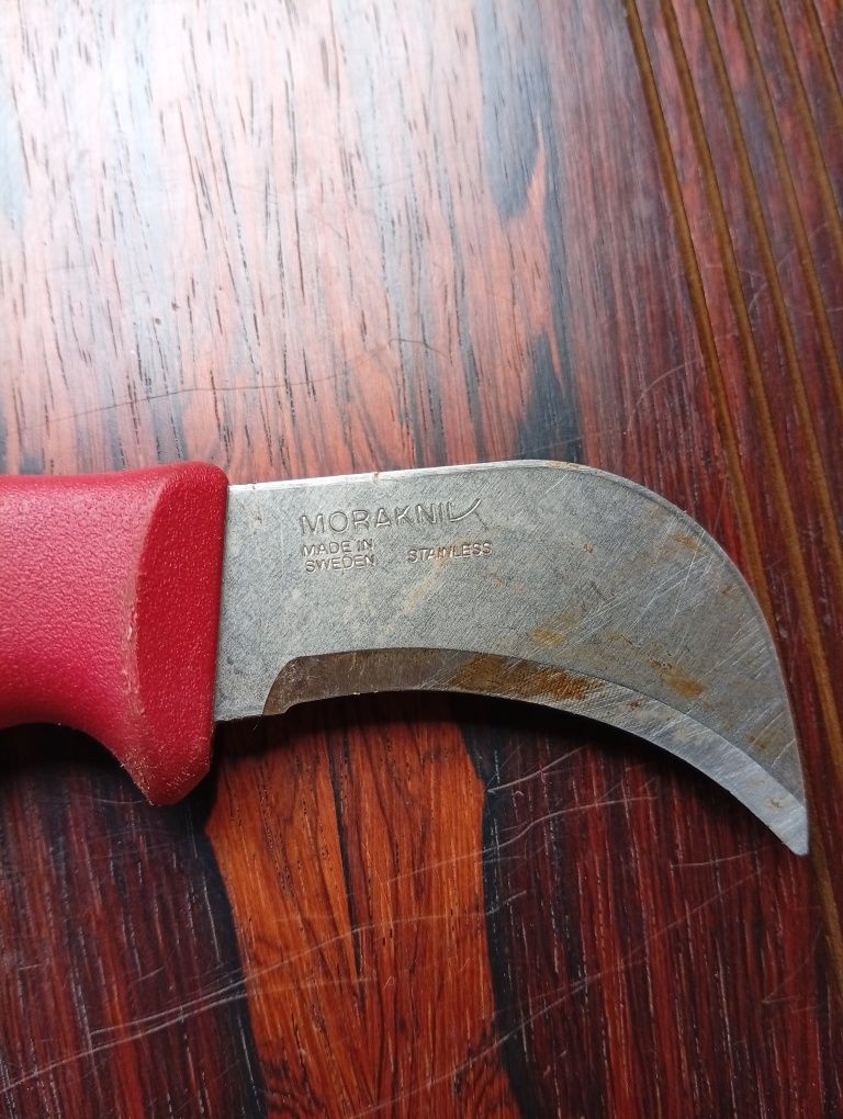 Morakniv Made in Sweden, nóż do papy, skóry