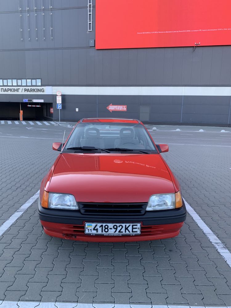 Opel Kaddet 2.0i