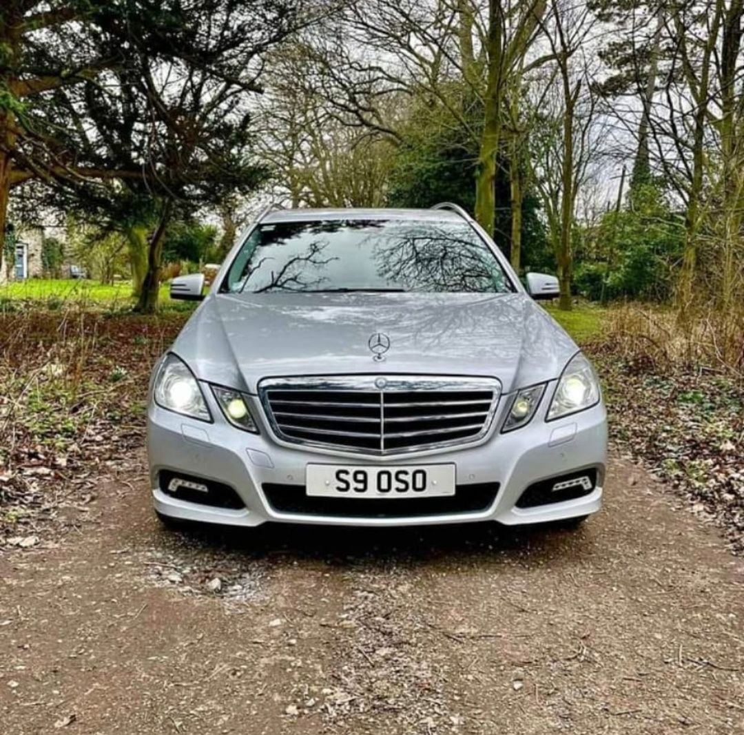 Karoseria Mercedes w212 E-class C775 Srebrna Maska Zderzak Błotnik Drz