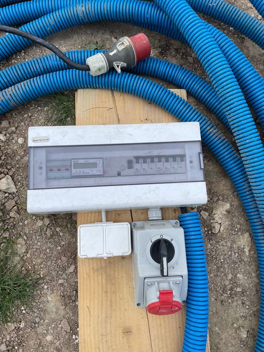 Rozdzielnia prądowa budowlana z kablem 34m