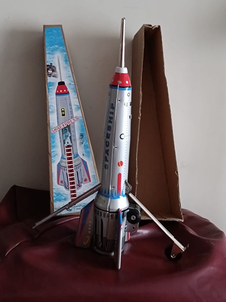Foguetão Vintage de Coleção