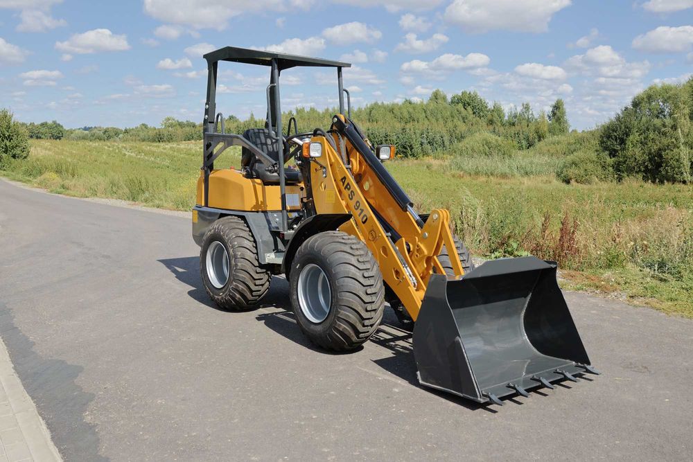 Miniładowarka przegubowa kołowa APS 910 Silnik Xinchai / Kubota NOWA