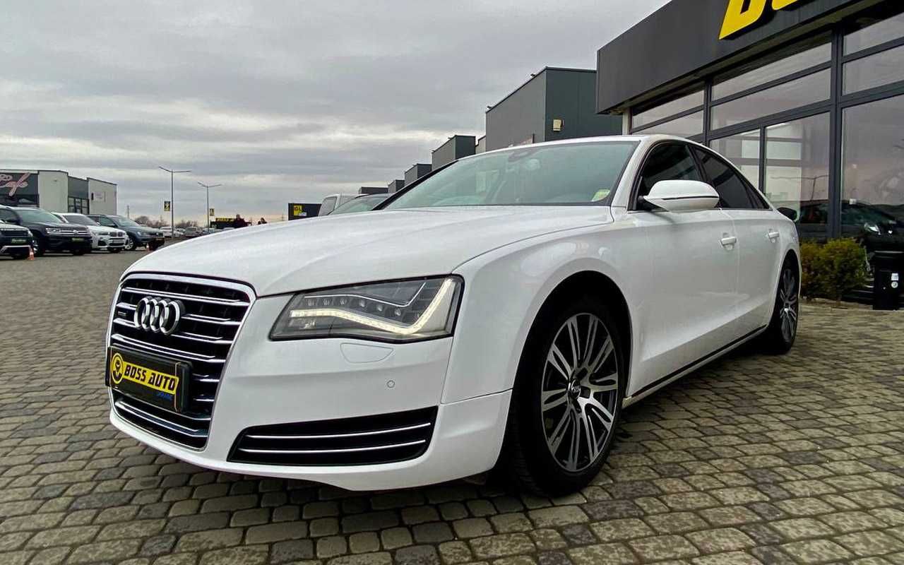 Audi A8 S 2011 року