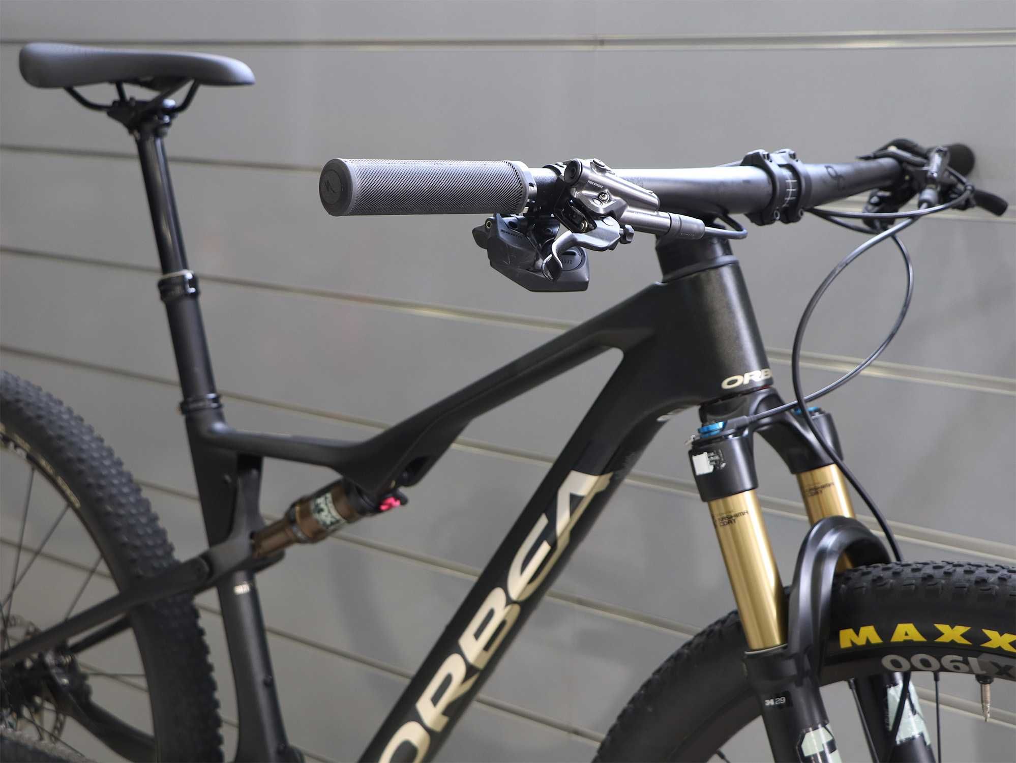Bicicleta ORBEA Oiz M11 AXS (M)