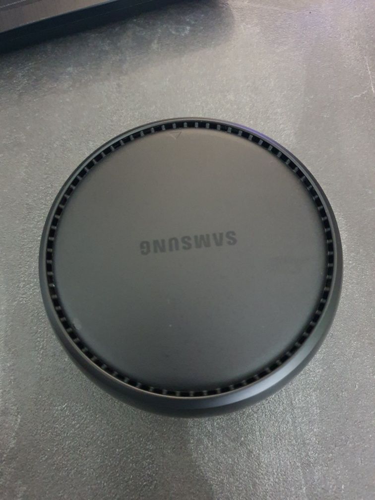 Stacja dokująca Samsung Dex Station EE-MG950BBEGWW
