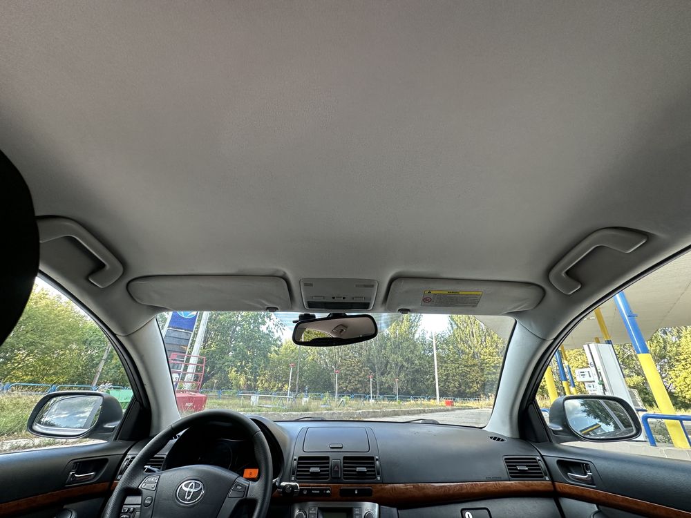 Toyota Avensis 2008 року (рестайлінг)