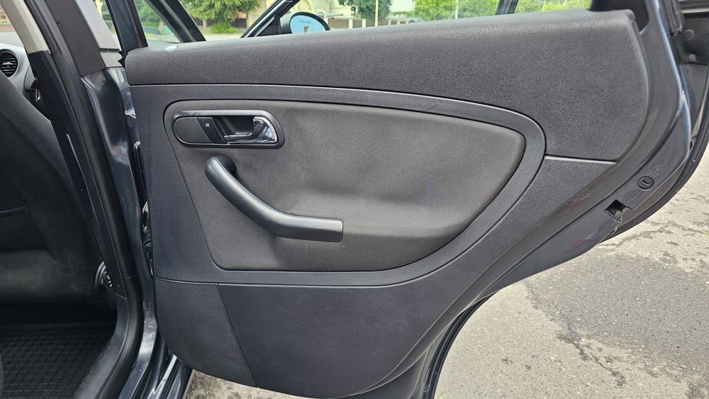 Seat Ibiza 2006 року