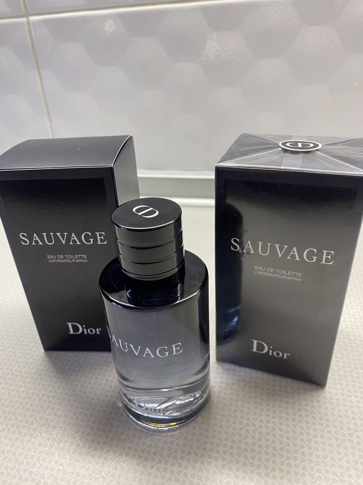 Туалетна вода Dior Sauvage