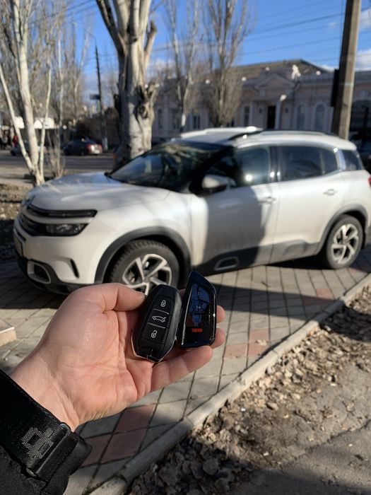 Виготовлення автоключів.Програмування ключів.Дублікат ключа. Автоключі