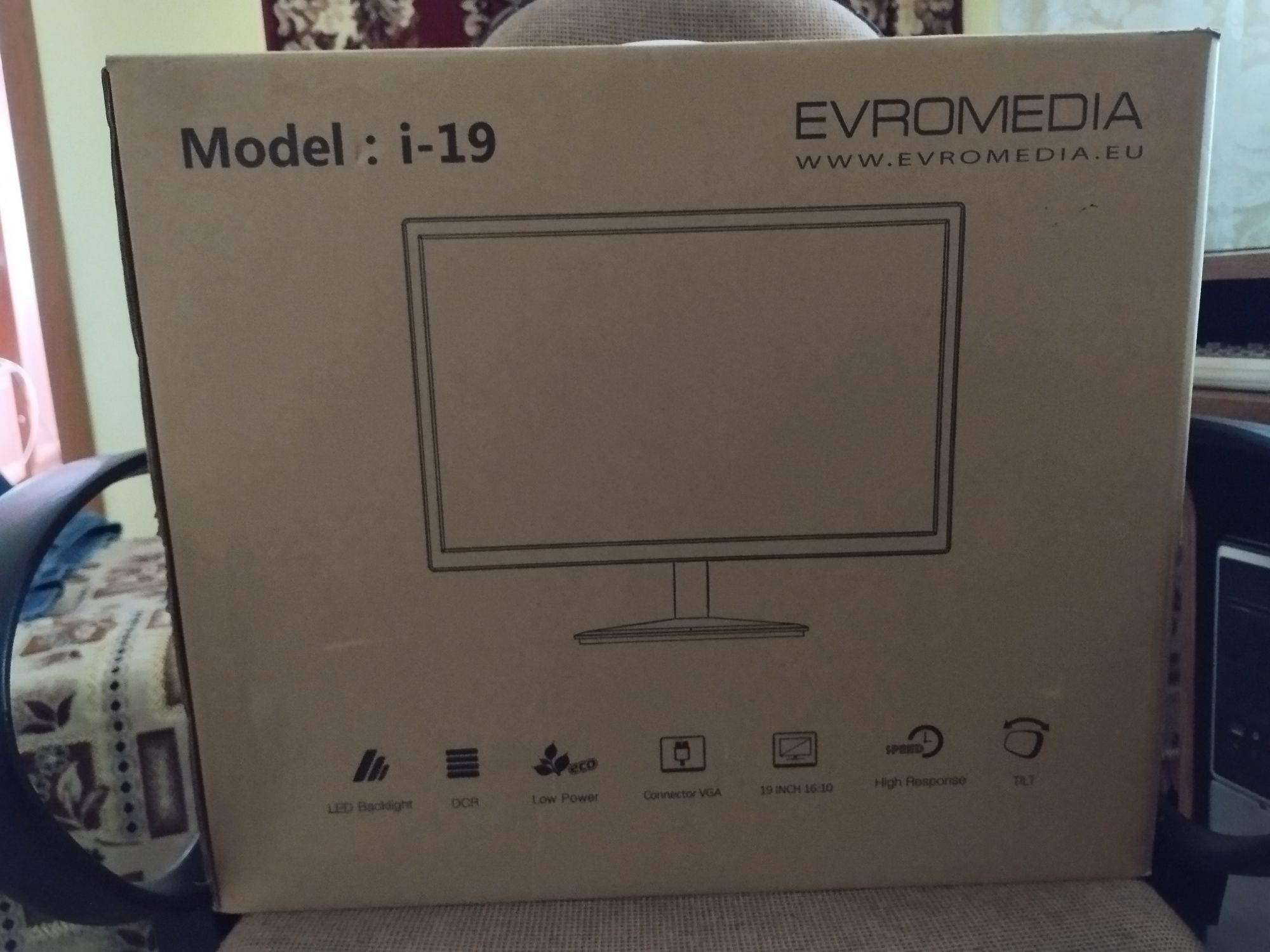Монітор Evromedia