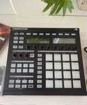 MIDI-контролер, Maschine mk1, Музична Midi Клавіатура Мікшер