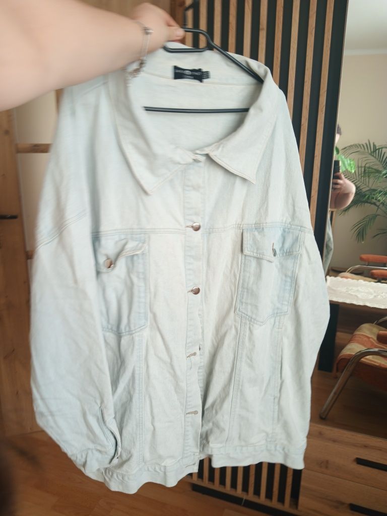 Dżinsowa kurtka narzutka duży rozmiar plus size 52 6xl luźna wygodna