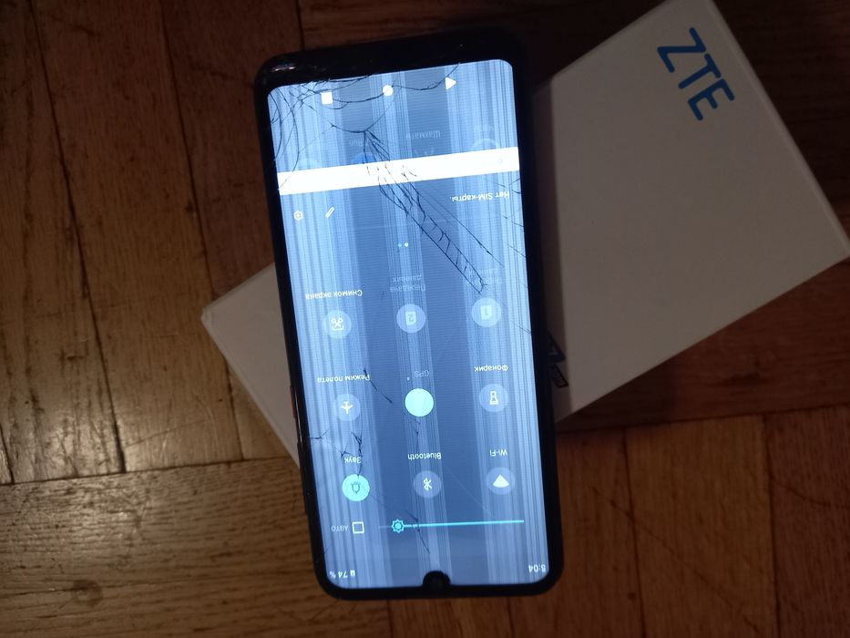 Смартфон ZTE Blade A7 на запчасти
