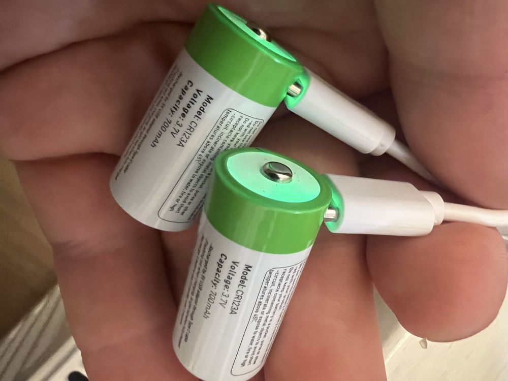 CR123A акамулятор / rechargeable battery