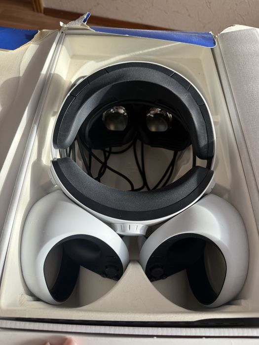 PS VR 2 віртуальна реальність плейстейшн віар