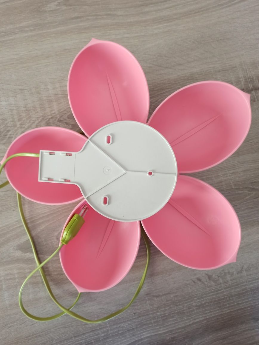 Lampka Ikea Smila Blomma różowy kwiatek