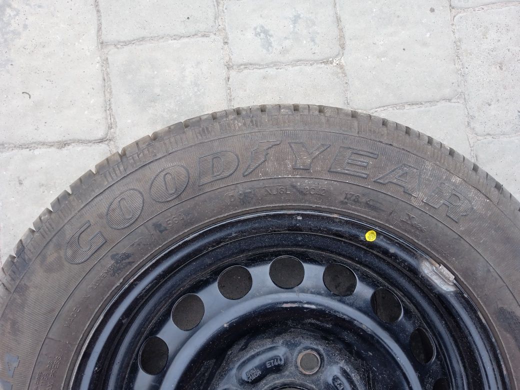 Шина Goodyear r14 ідеал