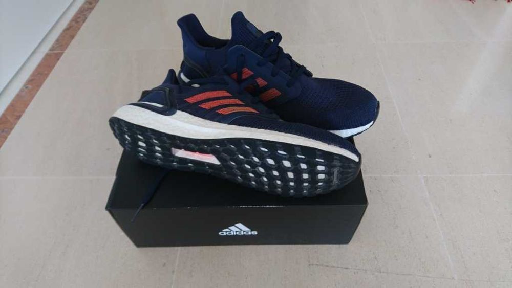 Ténis / Sapatilhas - Adidas Ultraboost 20 - NOVOS