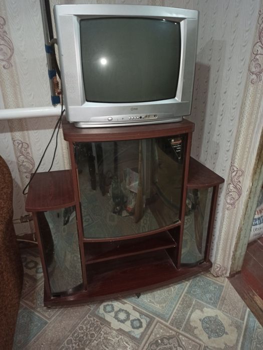 Продам тумбу в хорошому стані