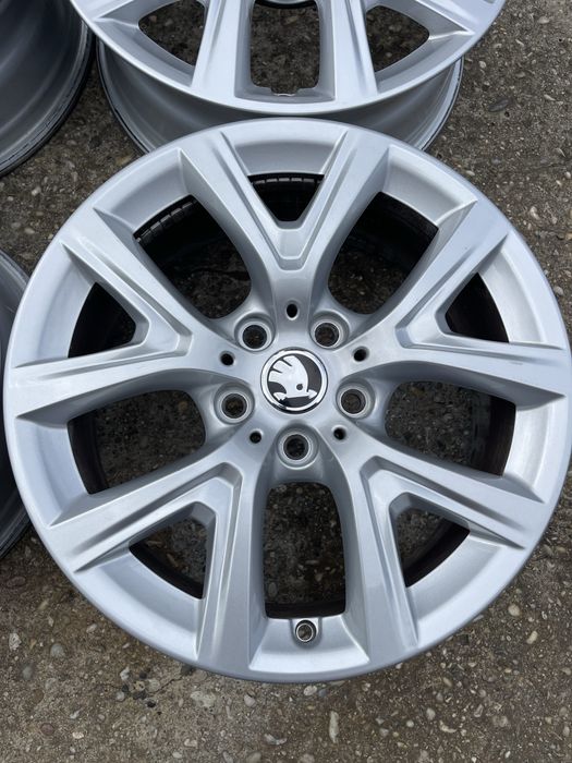 Диски Шкода. R17/5/112/6.5J/ET38.