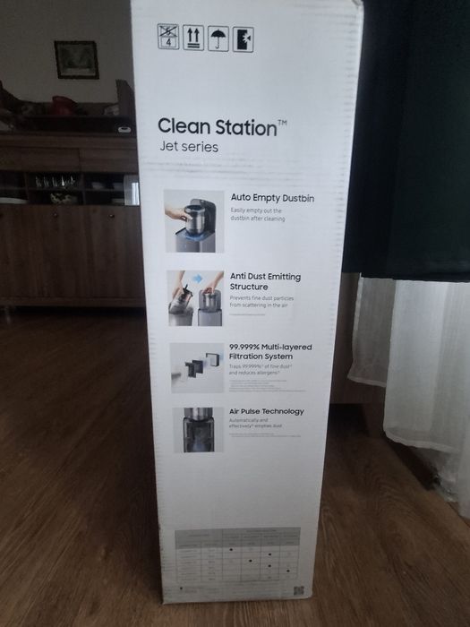 Stacja czyszcząca Samsung
Akcesoria do odkurzaczy bezprzewodowych
›
St