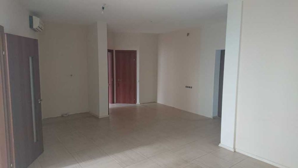 Продаж 2-к квартири 72,1 м2 м.Київ, вул.Драгоманова, 6-А  82000 $