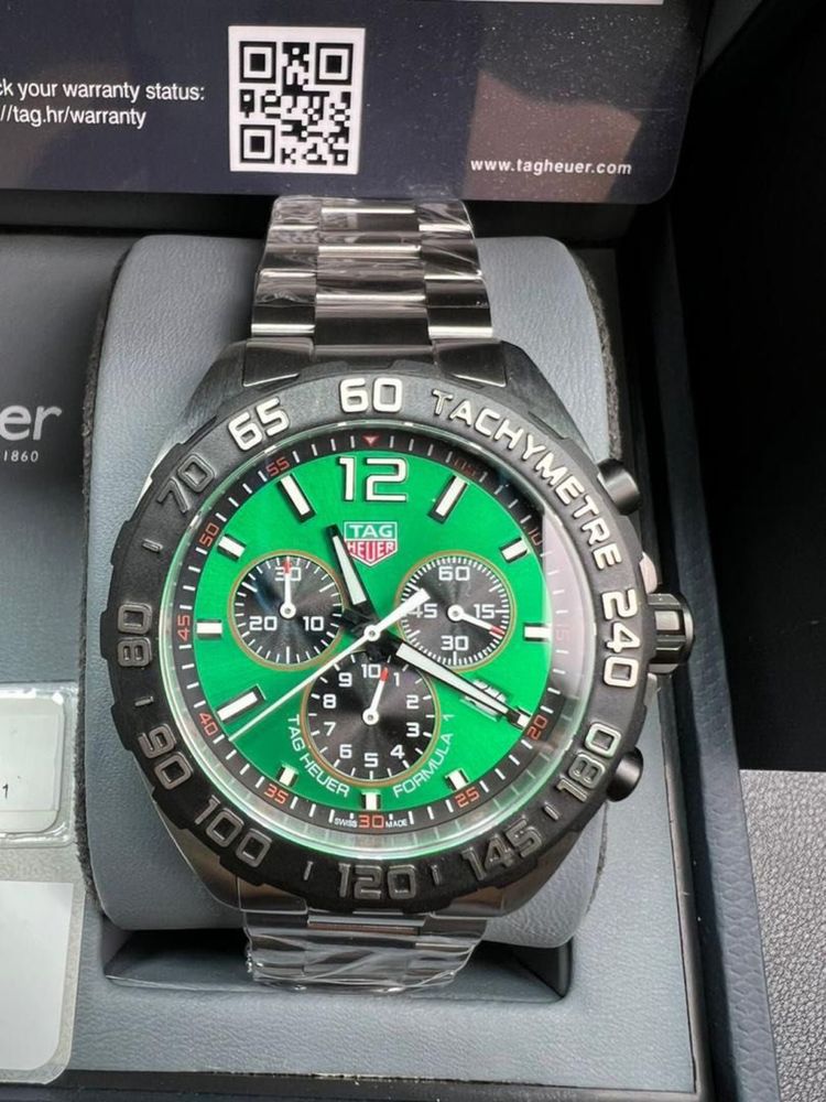 Tag F1  Chrono Green 2024