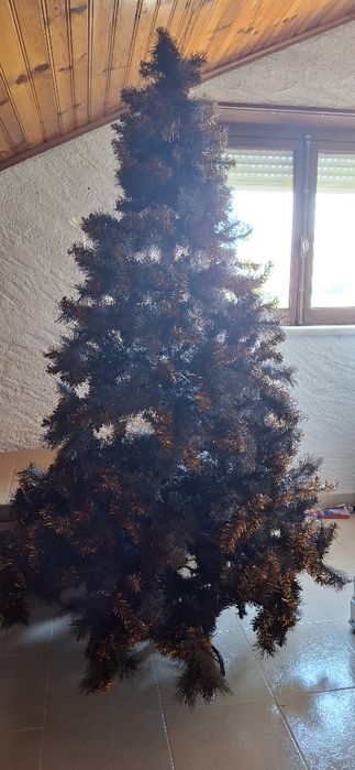 Árvore de natal castanha