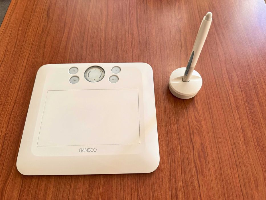 Графічний планшет Wacom Bamboo Fun Small A6 (CTE-450/W-RU)