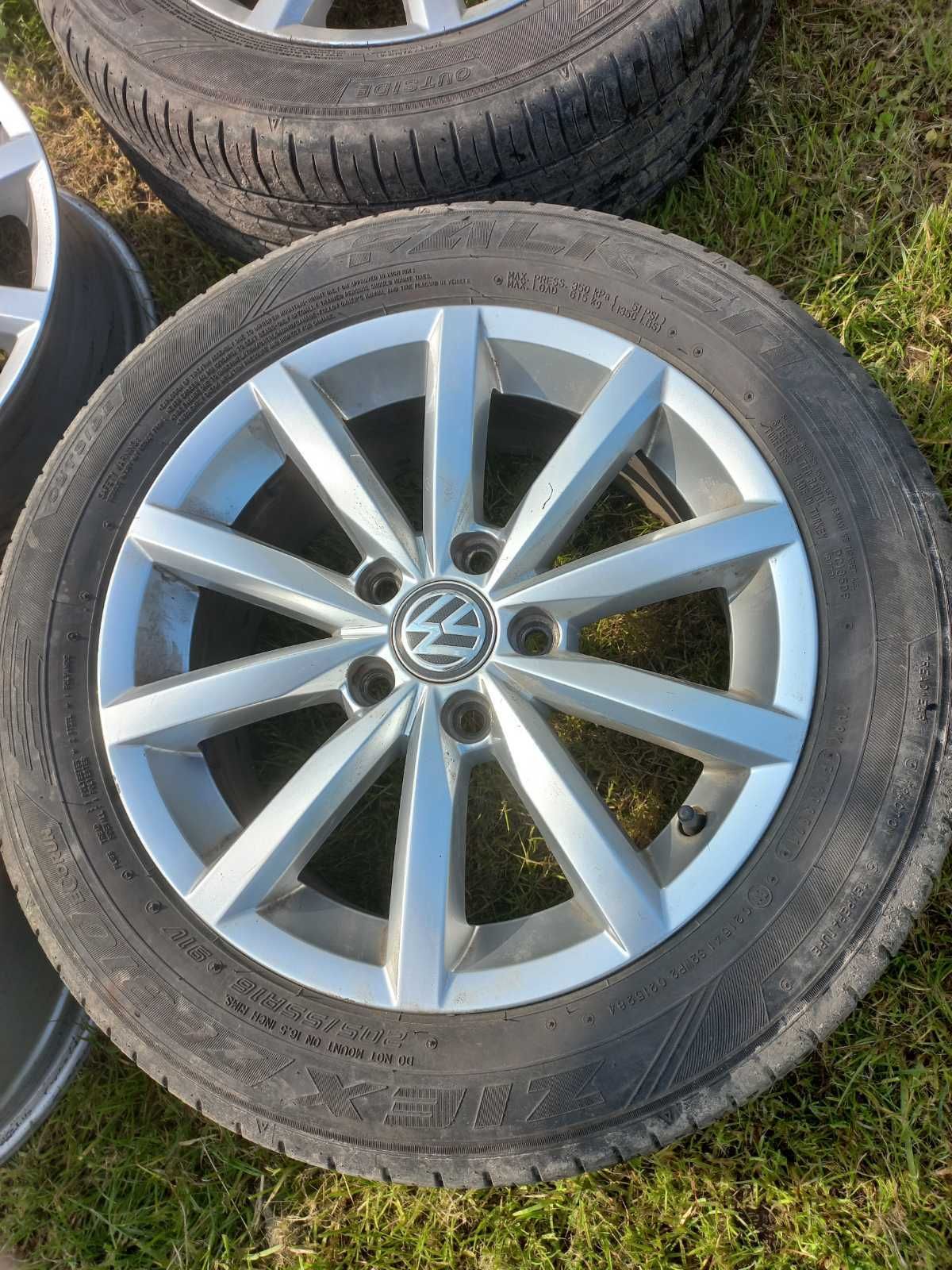 Диски титанові Volkswagen Golf 7 R-16
