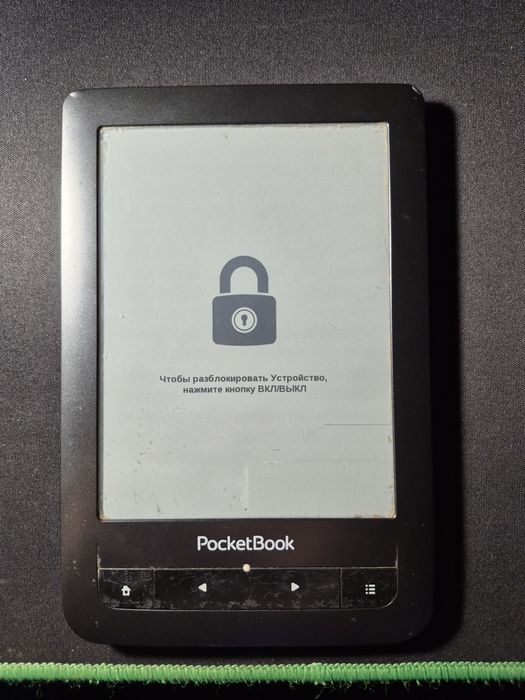 PocketBook 622 електронна книга з чохоом