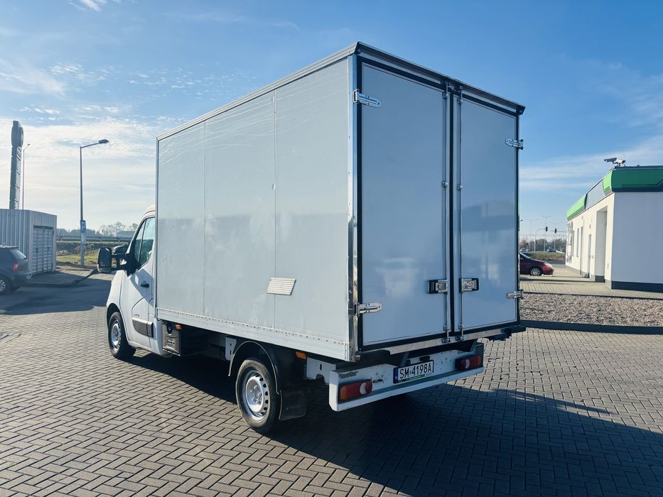 Master Kontener izoterma salon Polska 2.3 125KM klima