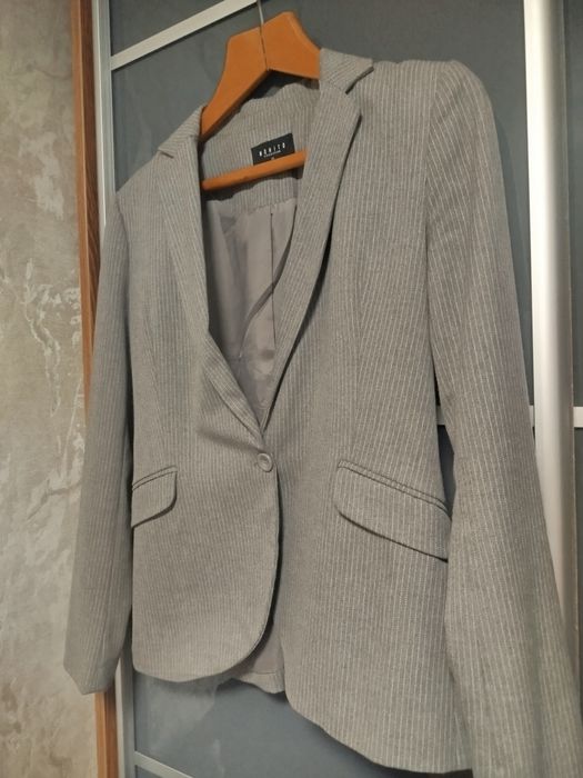 Діловий костюм, спідниця та піджак Костюм деловой, юбка пиджак