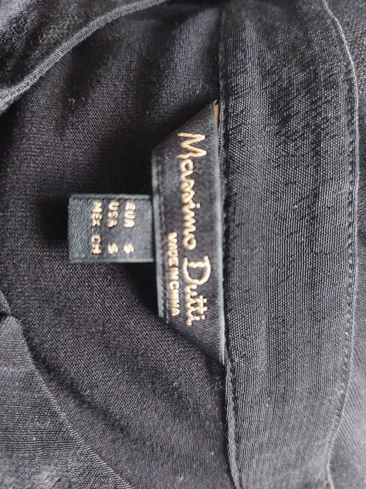Czarna bluzka Massimo Dutti