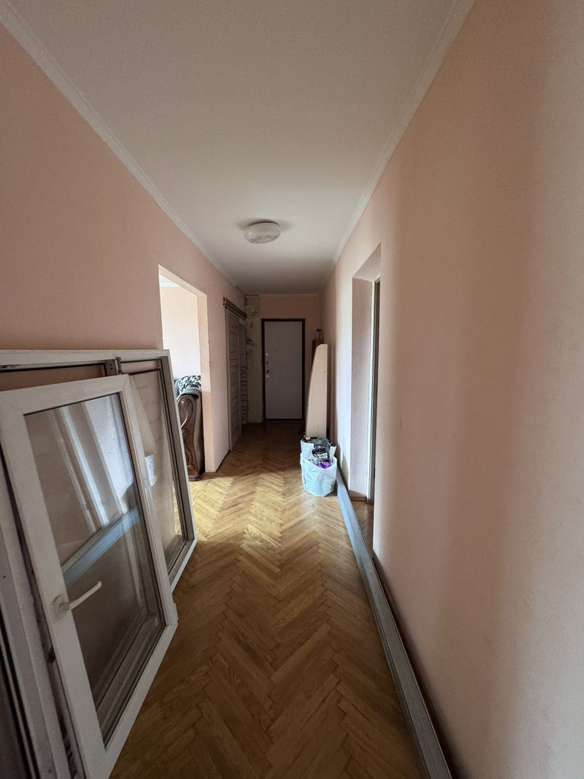Продам 4 кімнатну квартиру вулиця Галицька є індивідуальне опалення