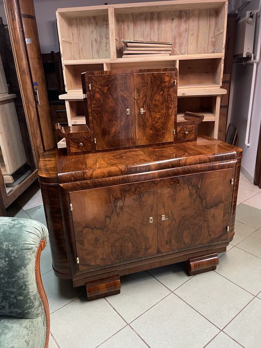 Antyczne komody- renowacja i sprzedaż