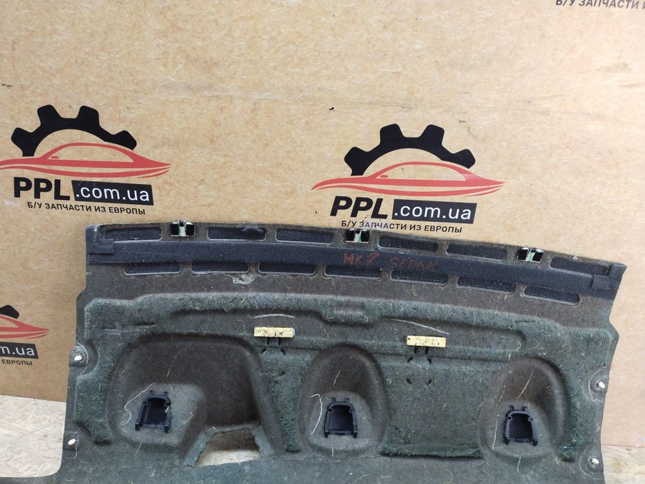 Ford Fiesta MK7 2008-2017 седан полка багажника под стекло AE835446668